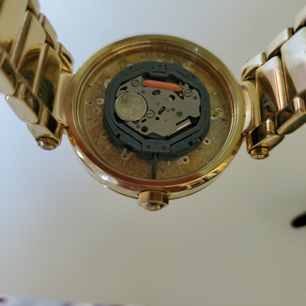 Watch - Picture 2 of 2